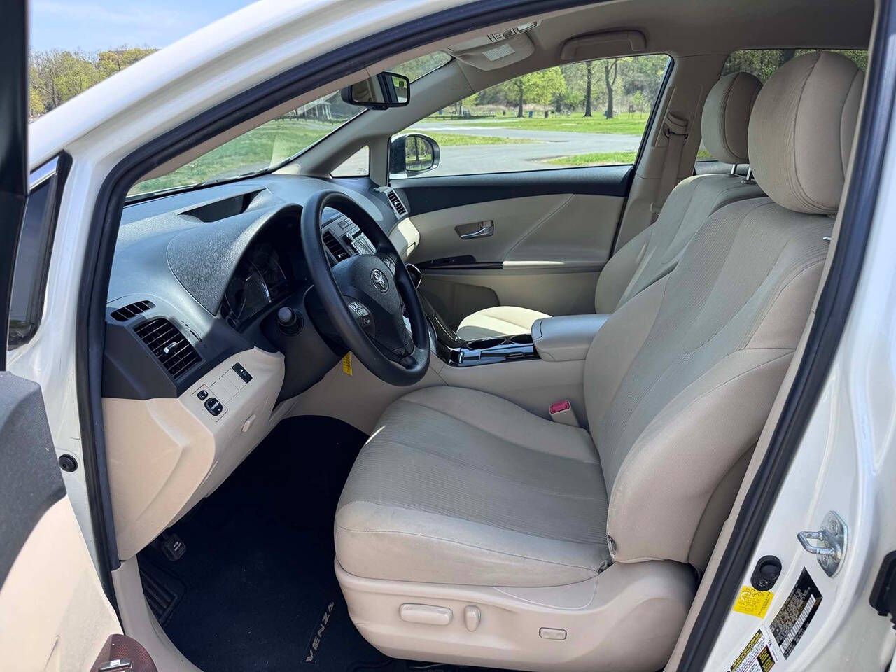 2011 Toyota Venza 3