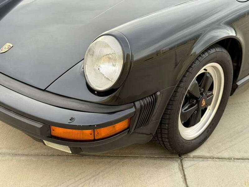 1985 Porsche 911