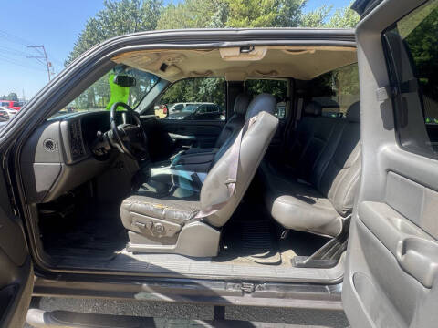 2004 GMC Sierra 2500HD SLT