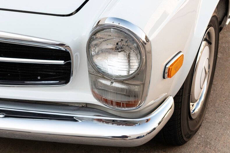 1969 Mercedes-Benz 280-Class