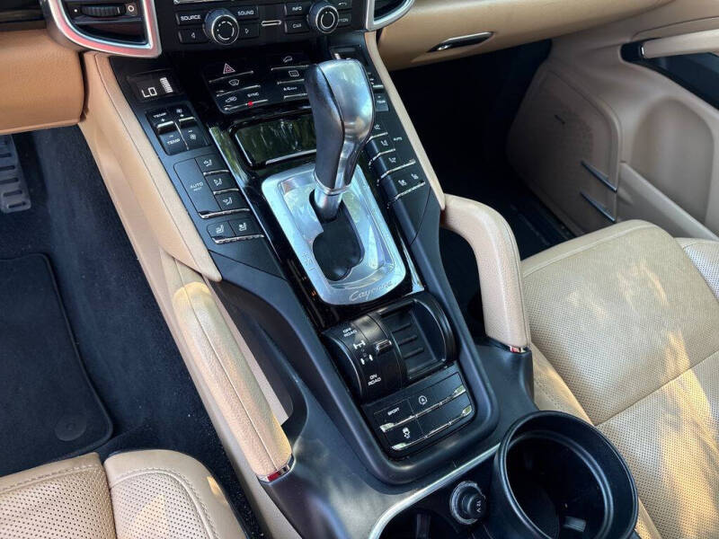 2016 Porsche Cayenne