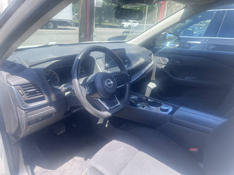 2024 Nissan Rogue S