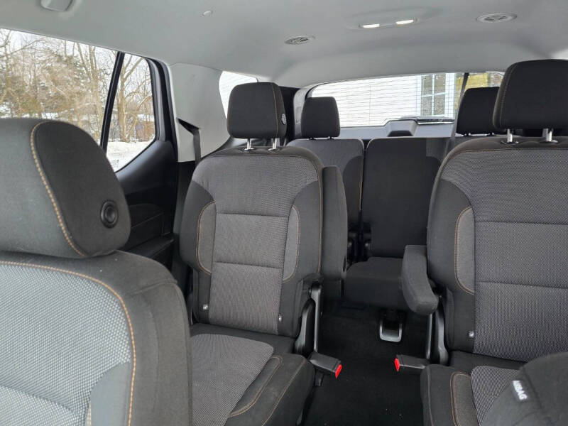 2018 Chevrolet Traverse LT Cloth