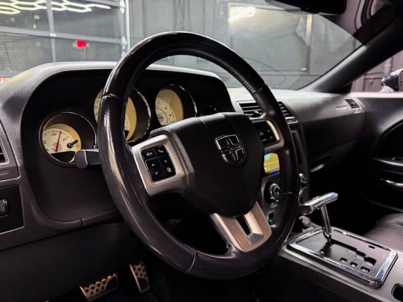 2012 Dodge Challenger R/T