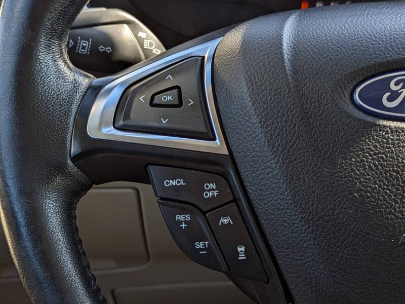 2021 Ford Edge Titanium