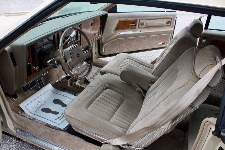 1985 Buick Riviera