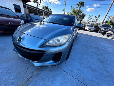2013 Mazda MAZDA3 i SV
