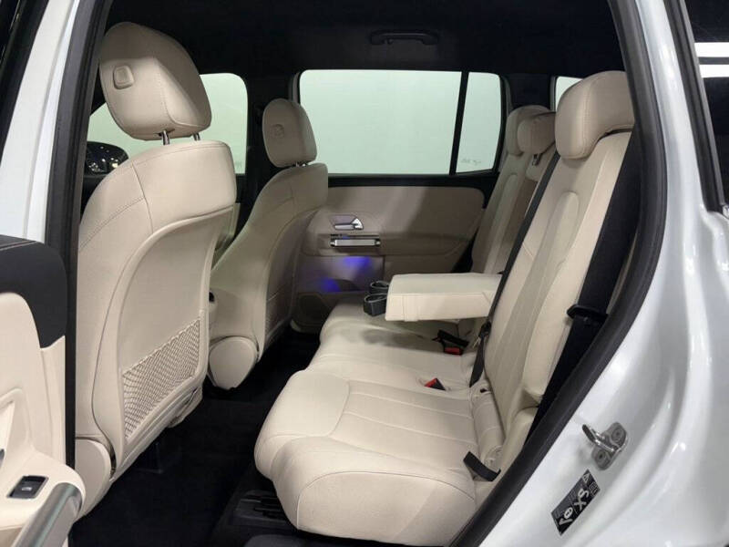 2025 Mercedes-Benz GLB GLB 250 4MATIC