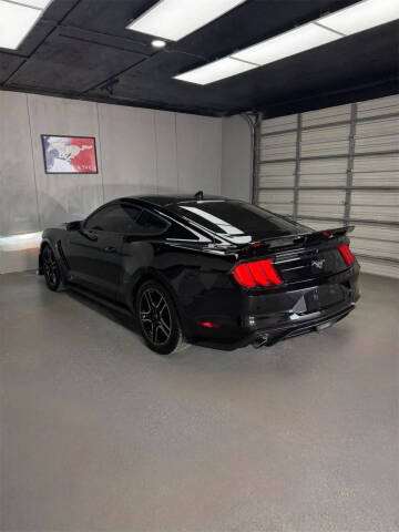 2020 Ford Mustang