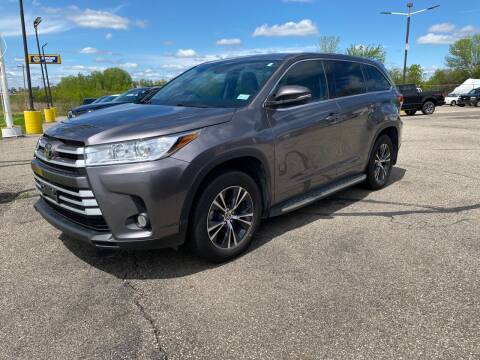 2018 Toyota Highlander for sale at Eley Auto Sales & Service in Loretto MN