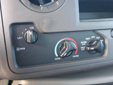 2024 Ford E-Series