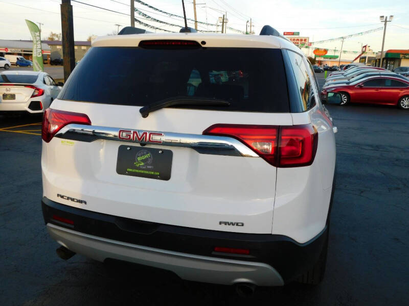 2018 GMC Acadia SLT-1
