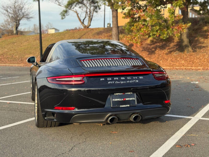 2019 Porsche 911 Targa 4 GTS