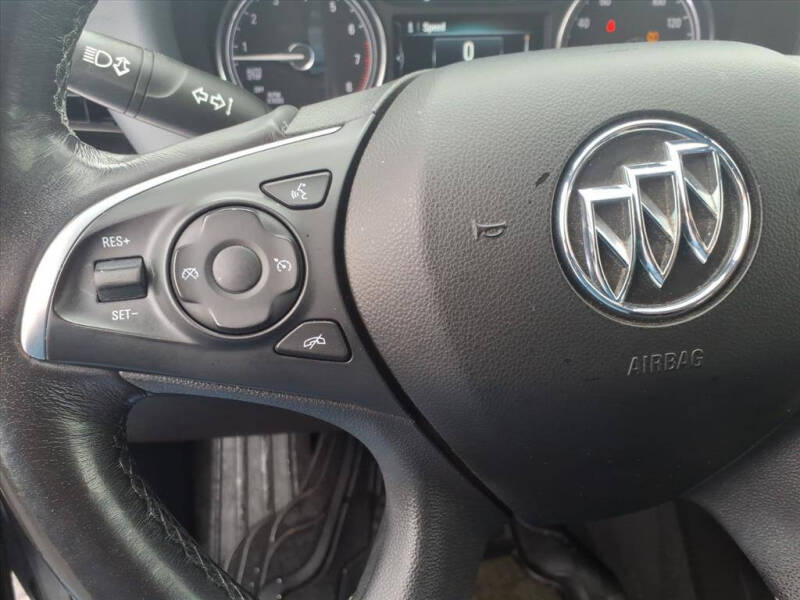 2018 Buick Enclave Essence