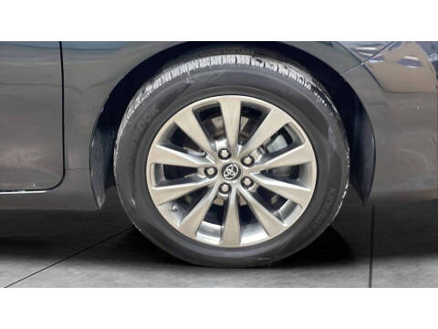 2016 Toyota Camry Hybrid XLE