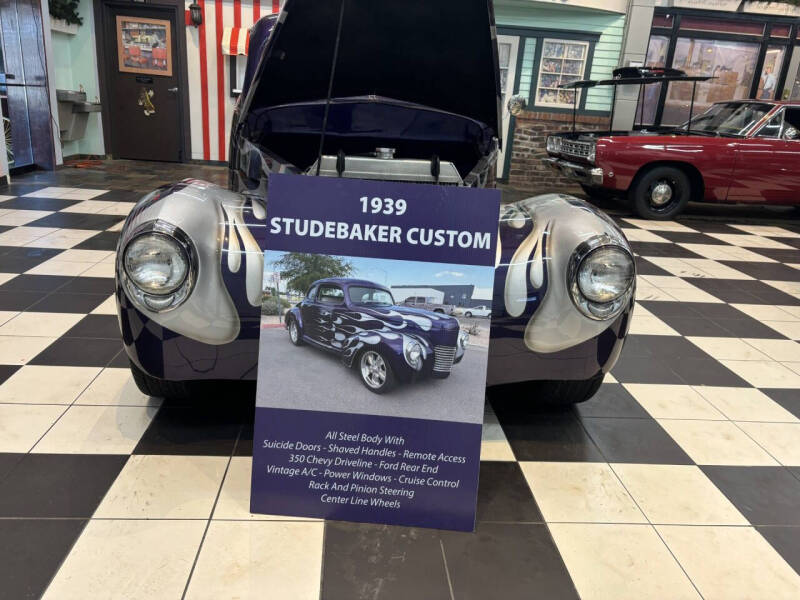 1939 Studebaker Starlight