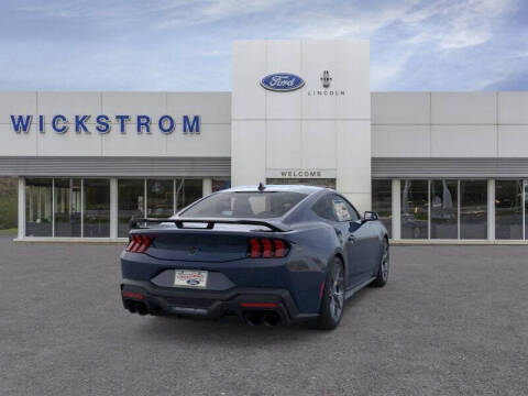 2025 Ford Mustang Dark Horse