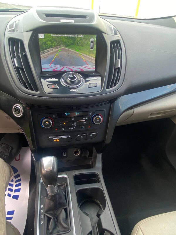 2017 Ford Escape Titanium