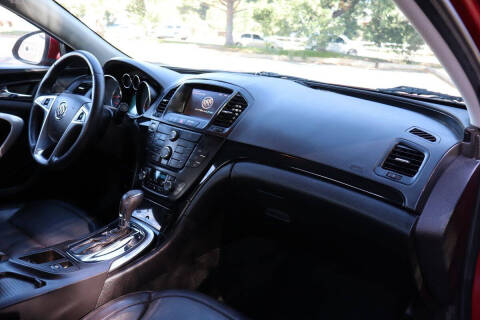 2012 Buick Regal Premium 1