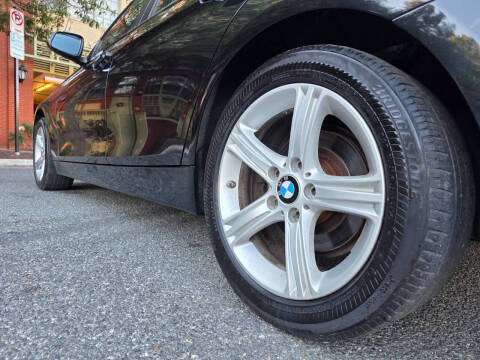 2015 BMW 3 Series 320i