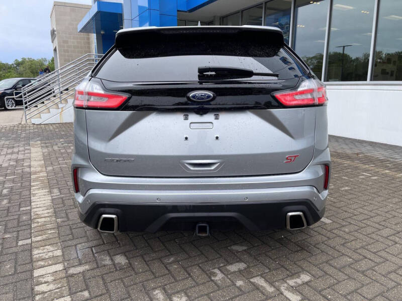 2020 Ford Edge ST
