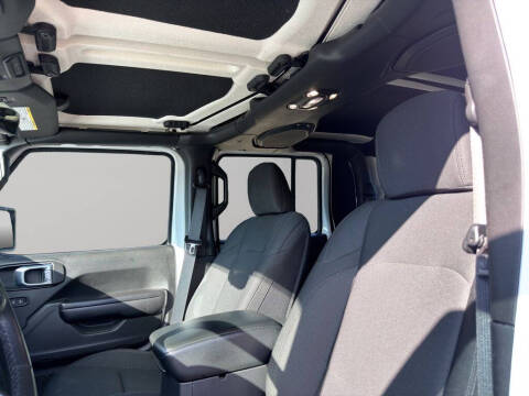 2021 Jeep Gladiator Sport