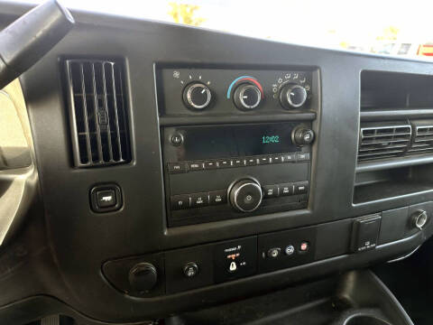 2018 Chevrolet Express 2500