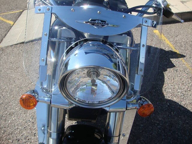 2008 Suzuki Boulevard