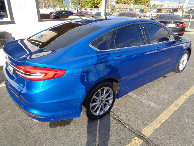 2017 Ford Fusion SE