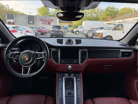 2018 Porsche Macan GTS