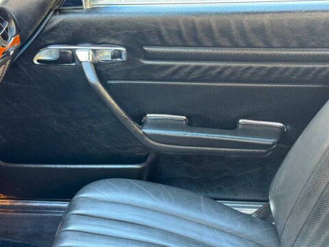 1984 Mercedes-Benz 380-Class 380 SL