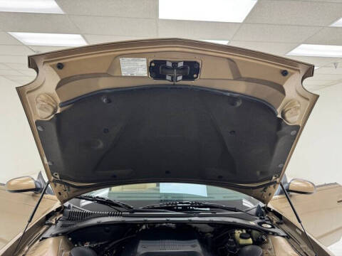 2005 Ford Thunderbird Deluxe