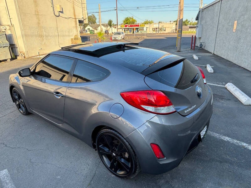 2017 Hyundai Veloster Value Edition