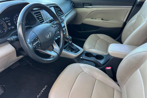 2020 Hyundai Elantra