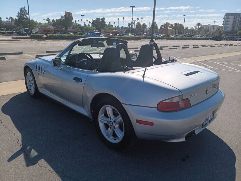 2002 BMW Z3 2.5i