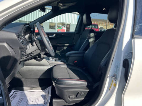 2023 Ford Escape ST-Line Elite