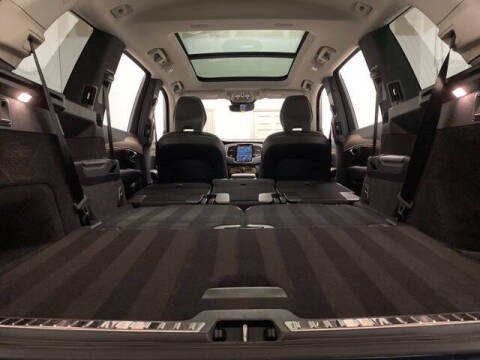 2025 Volvo XC90 B6 Plus Bright Theme 7P