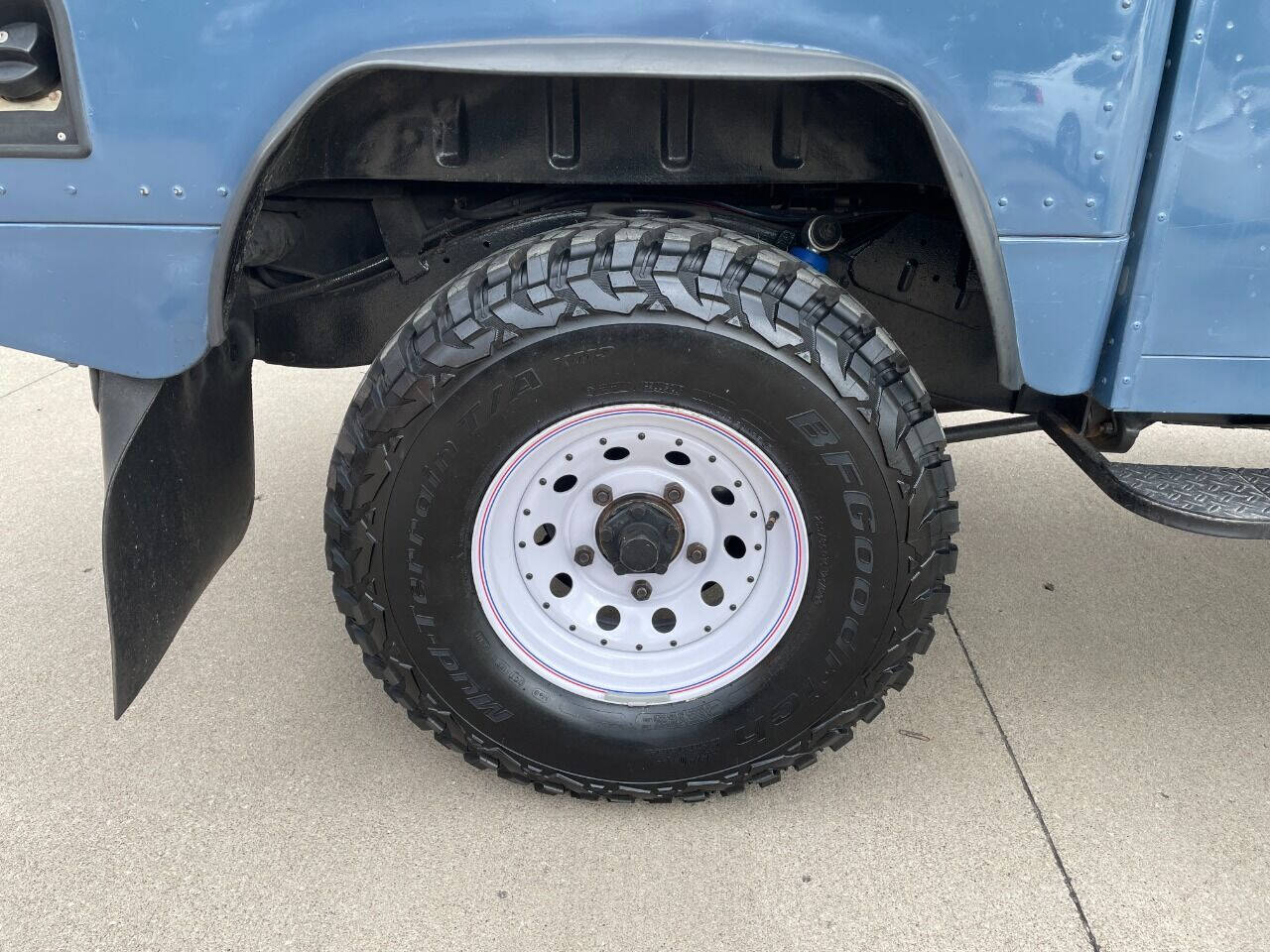 1995 Land Rover Defender for sale at Drive Motorcars LLC in Akron, OH