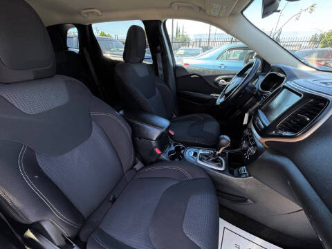 2015 Jeep Cherokee Latitude