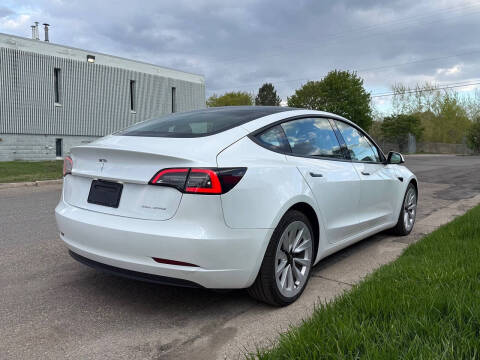 2022 Tesla Model 3 Long Range