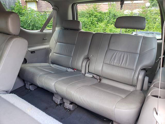 2007 Toyota Sequoia SR5