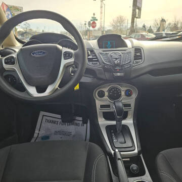 2017 Ford Fiesta SE