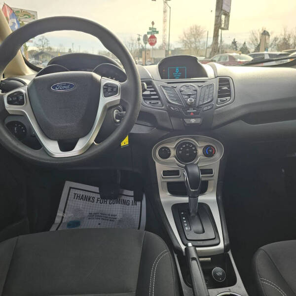 2017 Ford Fiesta SE