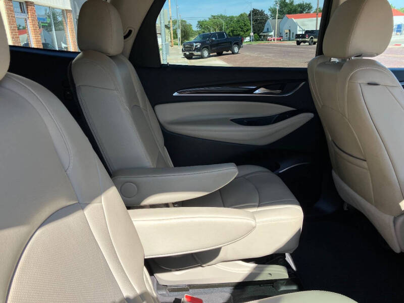 2021 Buick Enclave Essence