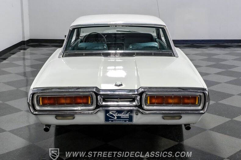 1965 Ford Thunderbird