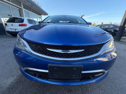 2015 Chrysler 200 C