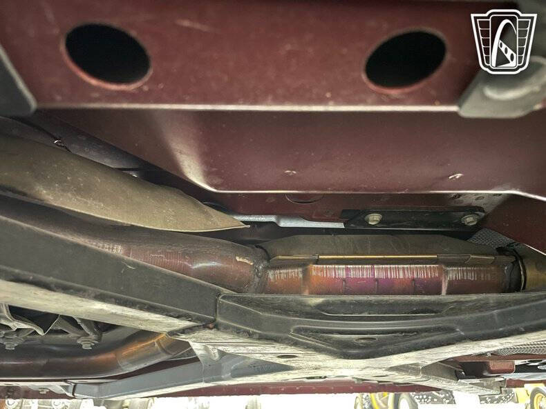 2004 Ford Thunderbird Deluxe