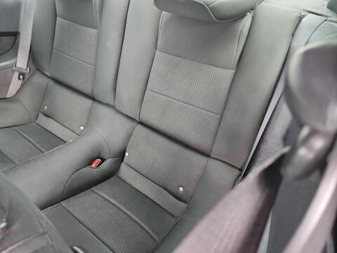 2011 Ford Mustang V6