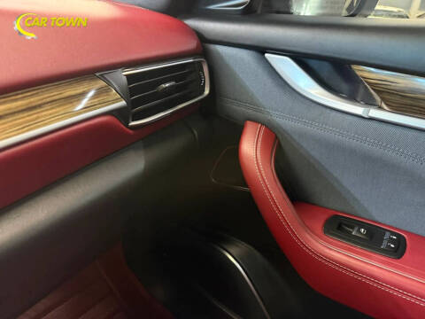 2017 Maserati Levante