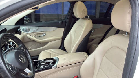 2016 Mercedes-Benz C-Class